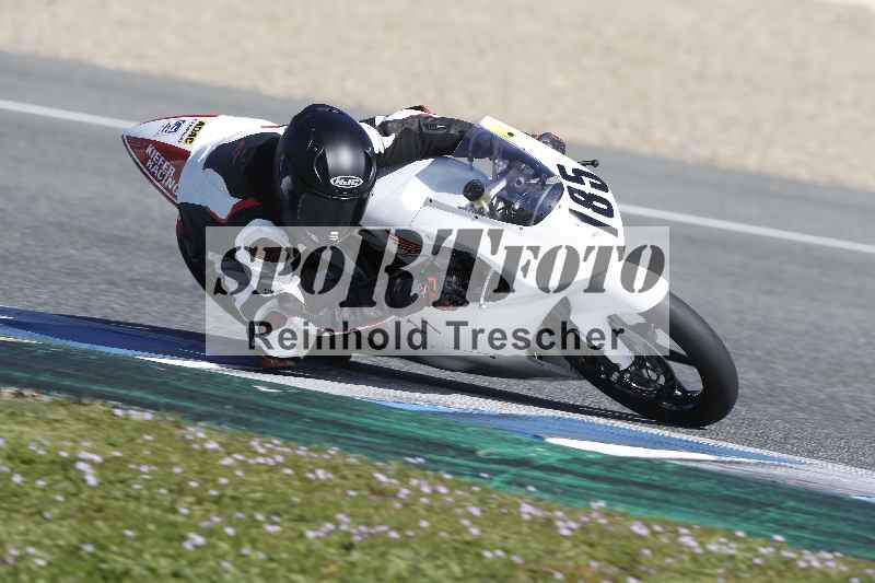 /Archiv-2024/02 29.01.-02.02.2024 Moto Center Thun Jerez/Gruppe schwarz-black/185